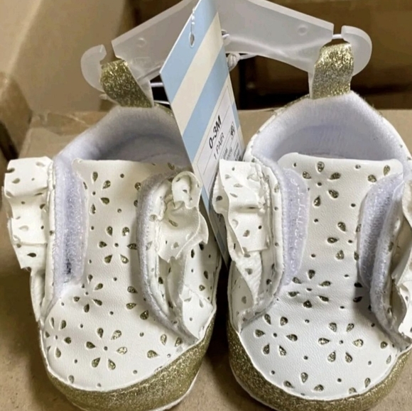 Cat & Jack Baby Girl Shoes NWT 0-3 Months - Picture 1 of 1